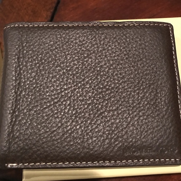 “New” Mens michael kors wallet - Picture 3 of 7